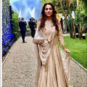 Meet your Posher, Shalini